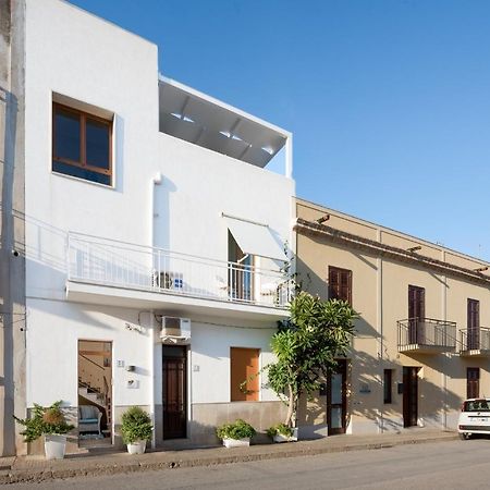 サン・ヴィート・ロ・カーポ A Casa Di... Aurora 2 Bed & Breakfast エクステリア 写真
