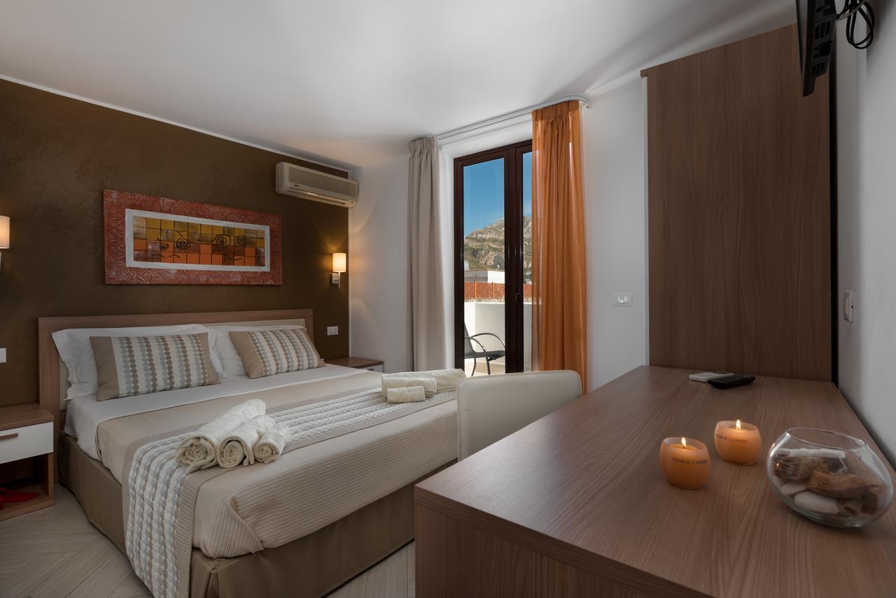 サン・ヴィート・ロ・カーポ A Casa Di... Aurora 2 Bed & Breakfast エクステリア 写真